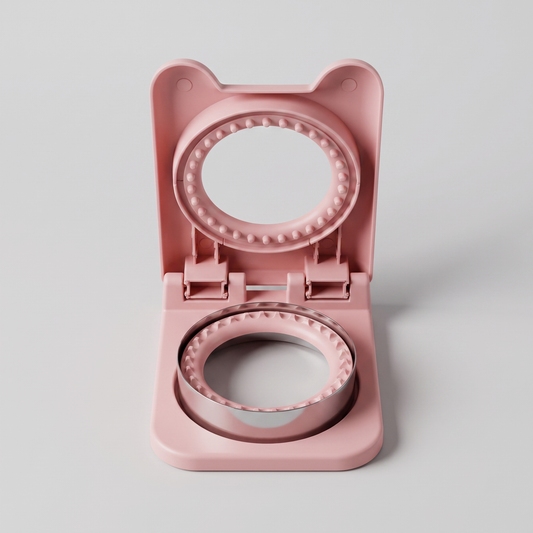 Round sandwich maker and sealer front view